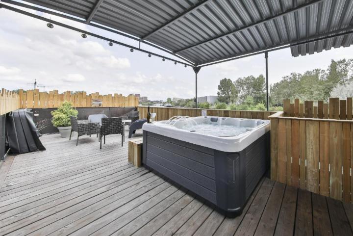 Апартаменти La Peniche De Fabrice Avec Jacuzzi Privatif Страсбург Екстер'єр фото